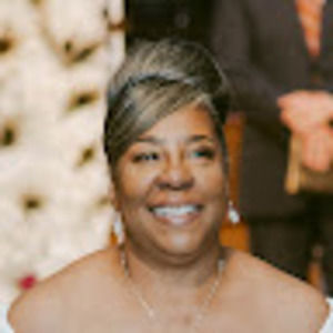 Meet your Posher, Stephanie r